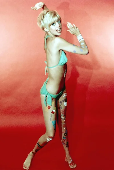 Голая голди хоун