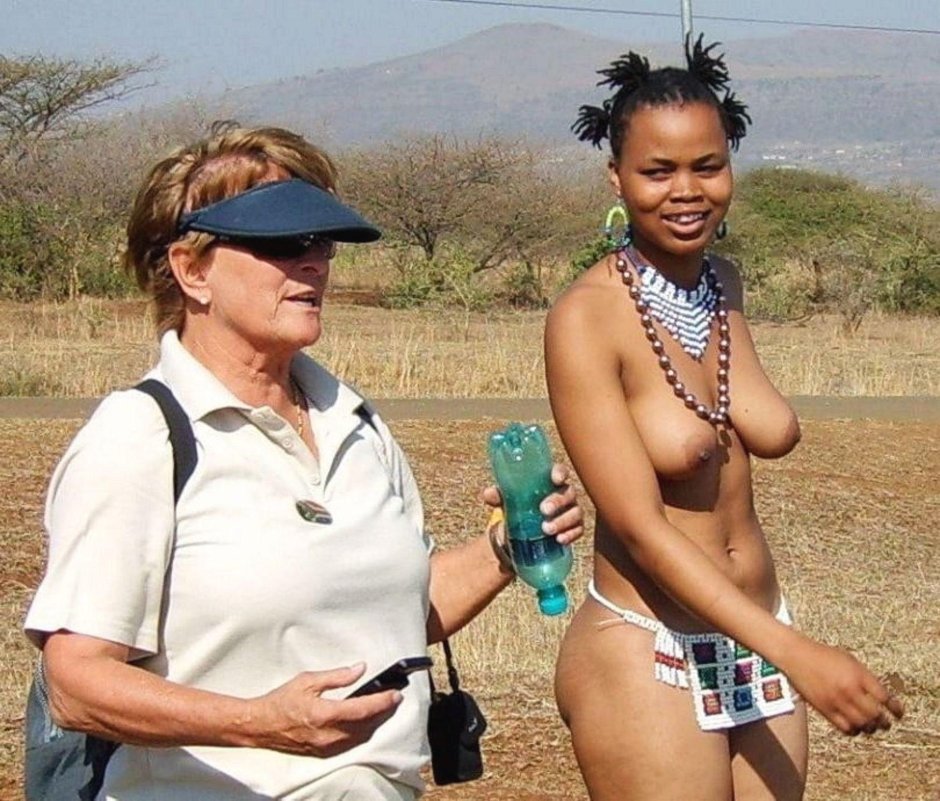 Голая женщин