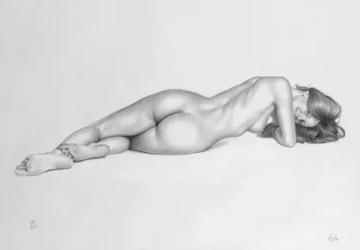 Рисунки карандашом голых женщин