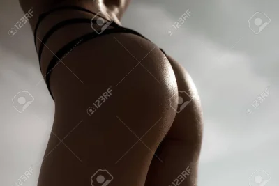 Женская ягодица