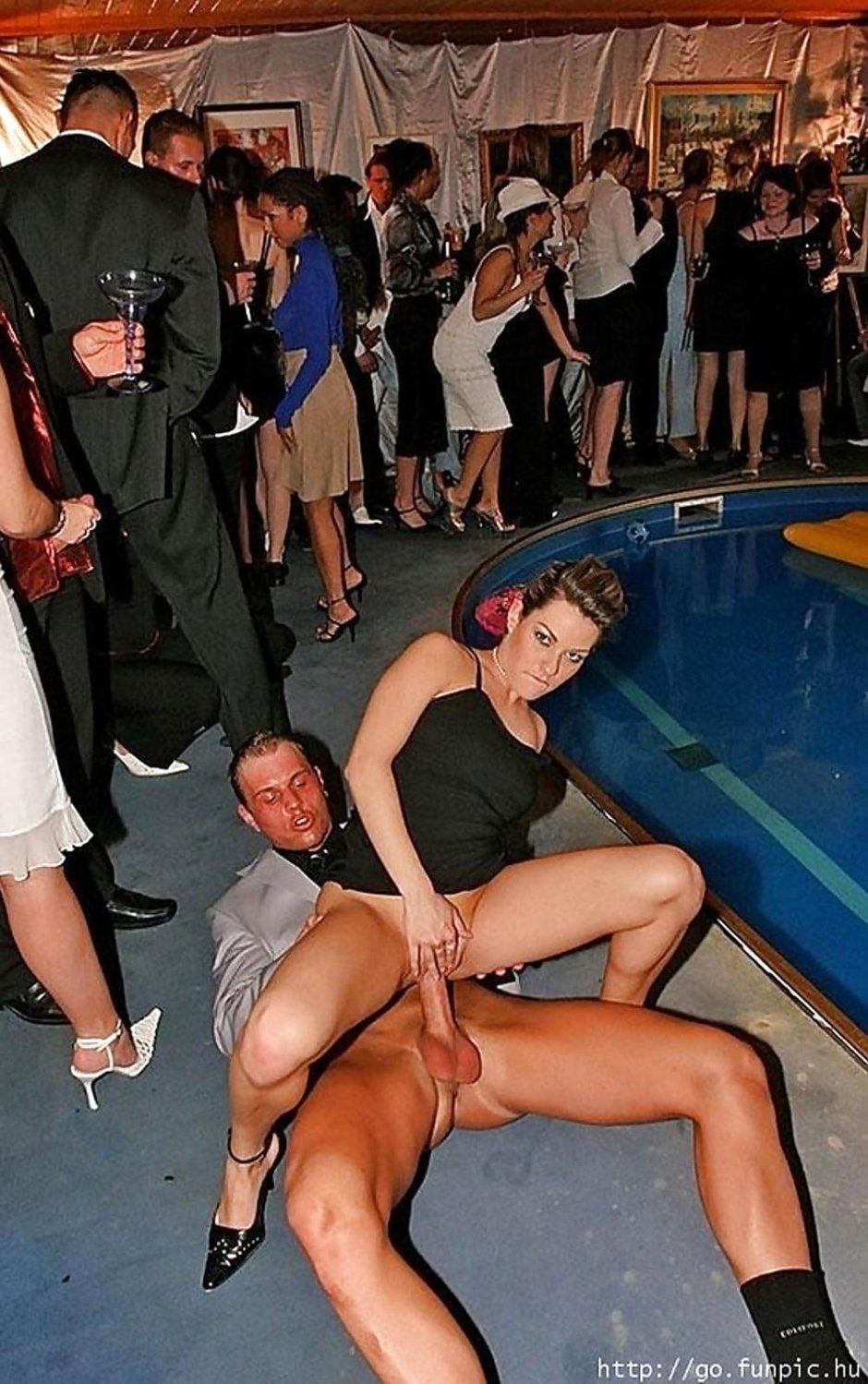 На публике порно