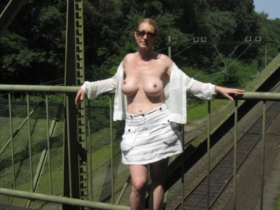 Эксгибиционистка частное