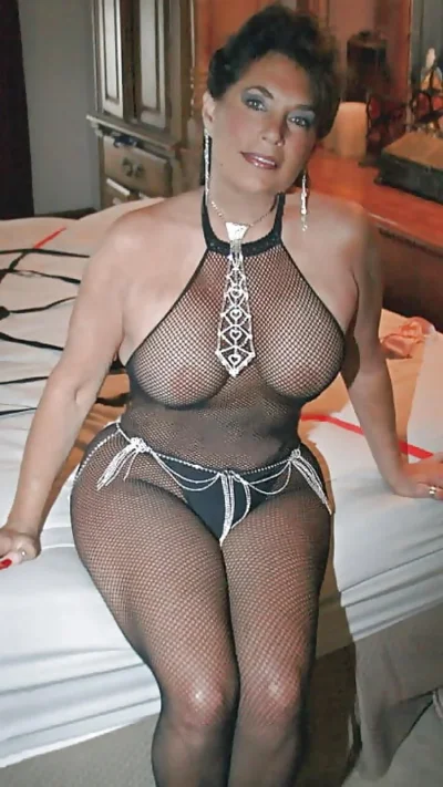 Красивые зрелые милфы