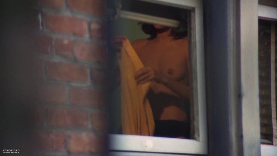 Подсматривание в окна