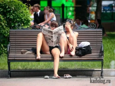 Засветилась на скамейке