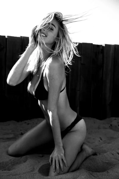 Elizabeth turner модель