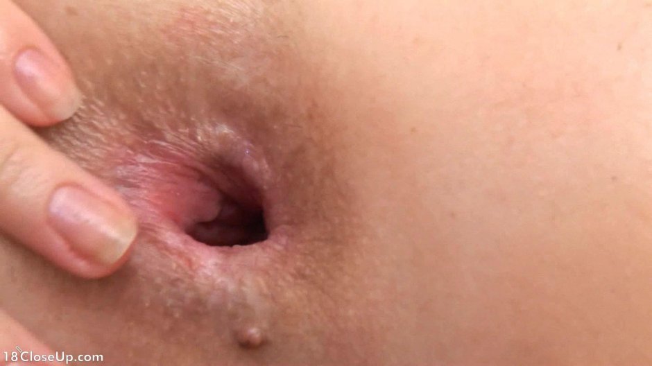 Анус девушек