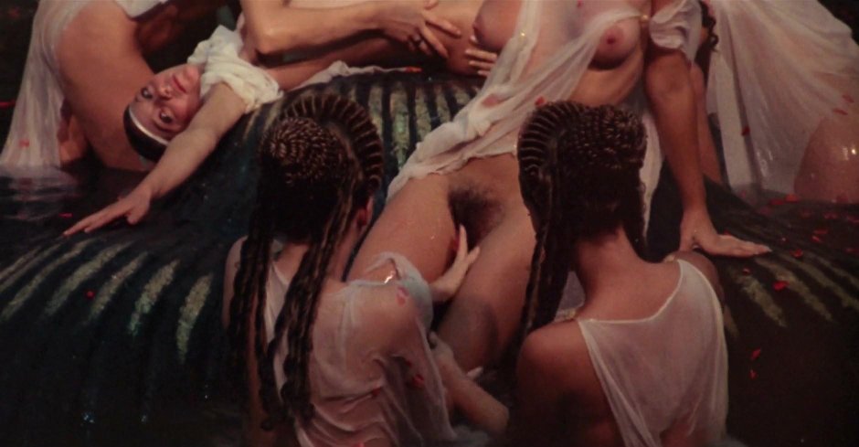 Аннека ди лоренцо anneka di lorenzo калигула