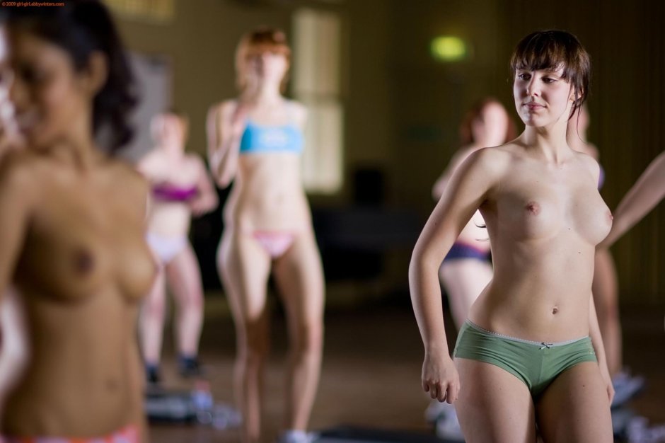 Голая аэробика 80-годов