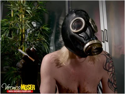 Противогаз маска