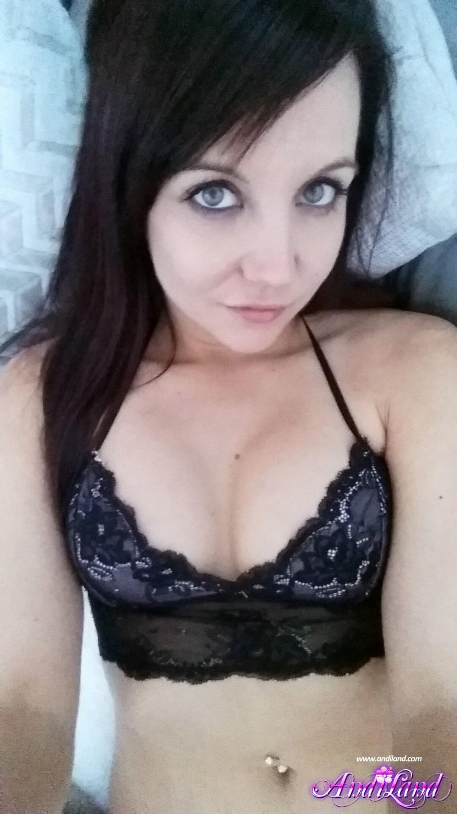 Откровенное селфи