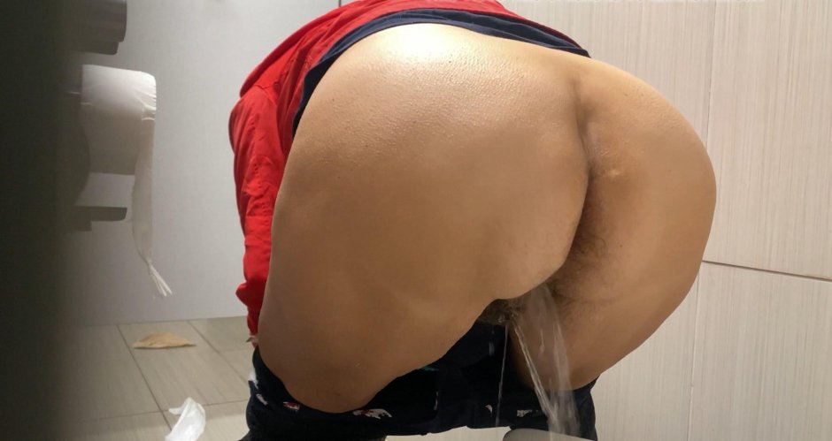 Девушка туалет