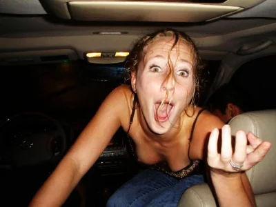 Засвет сиськи