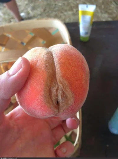 П зда персик