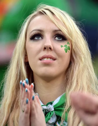 Болельщицы евро 2012