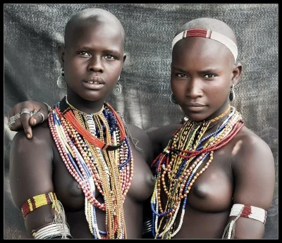 Эфиопские девочки голые