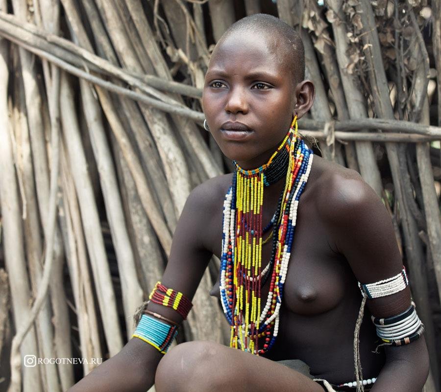 Голые африканские девочки