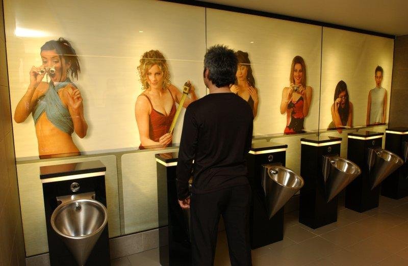 Общий туалет для мужчин и женщин