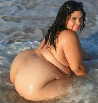 Красивые голые толстушки