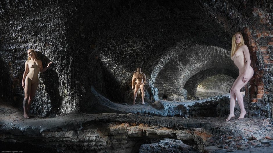 Голая женщин