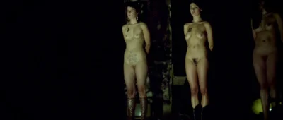 Казни голых женщин