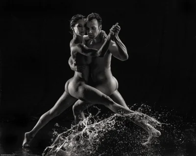 Красивый эротический танец