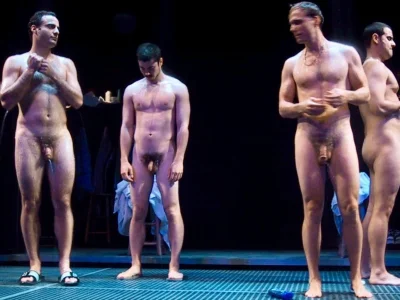 Голые спектакли для взрослых