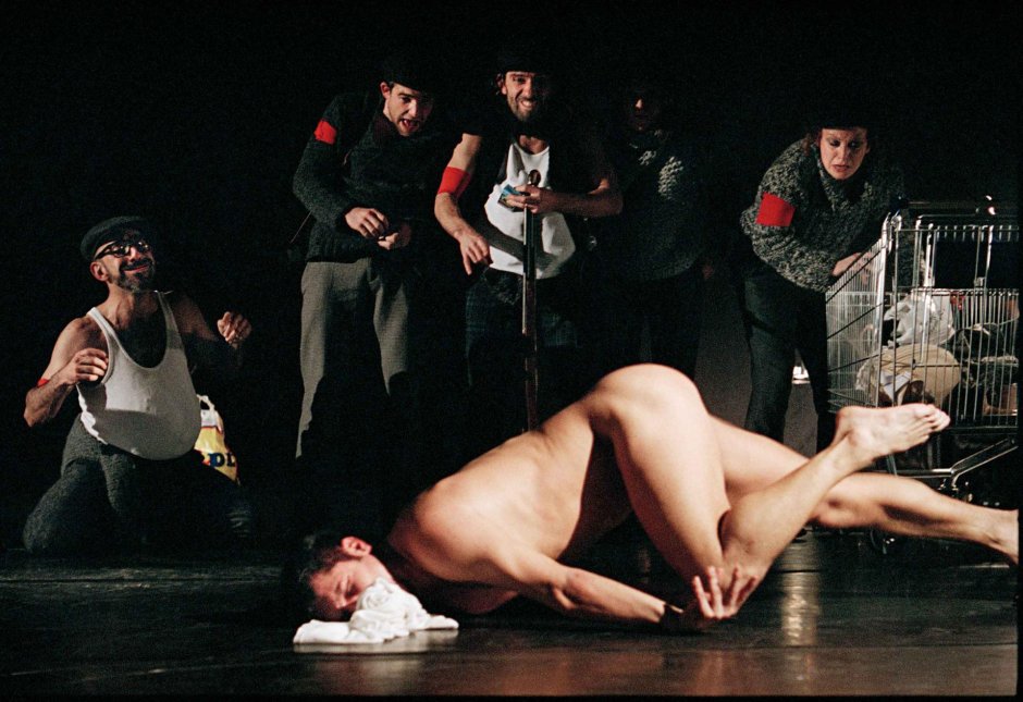 Эротические постановки в театре