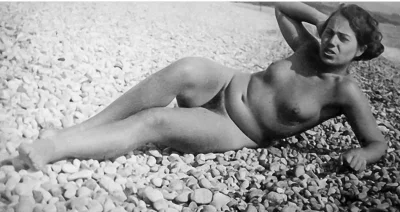 Голые советские женщины на пляже