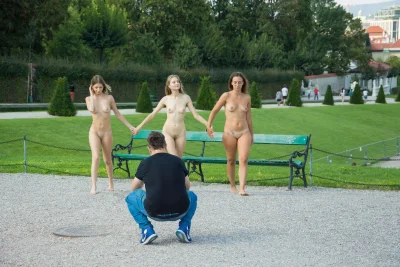 Без стеснений обнаженка