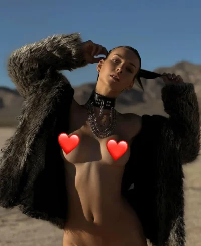 Рэйчел кук модель топлес