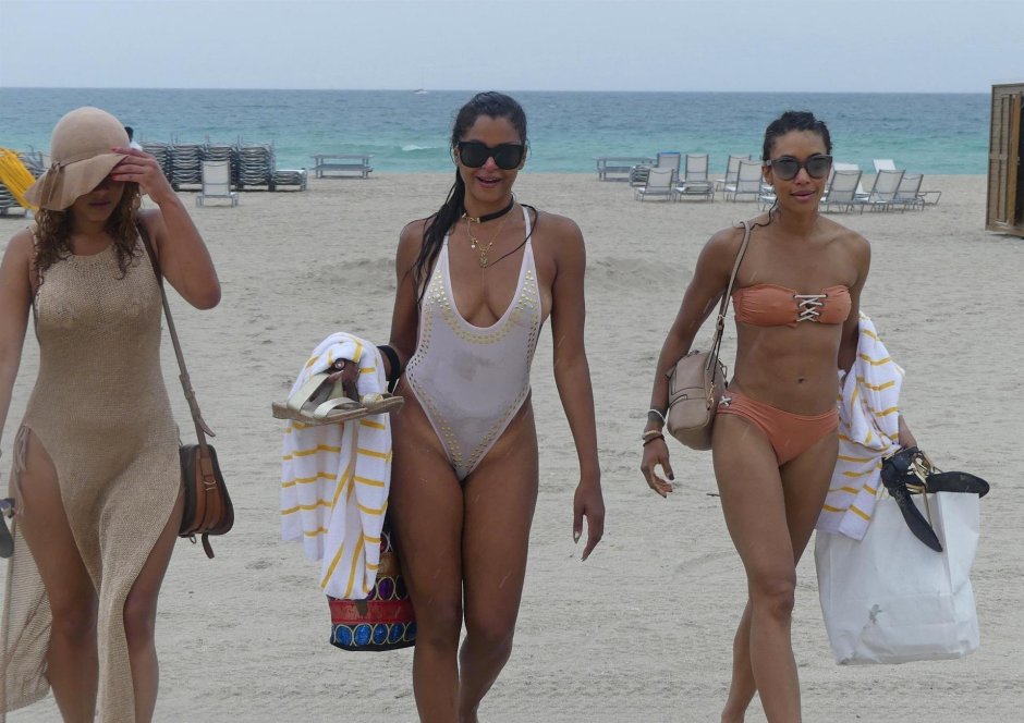 Засветилась в купальнике