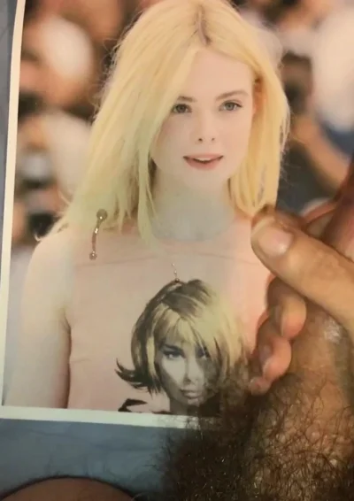 Эль фаннинг в порнографии