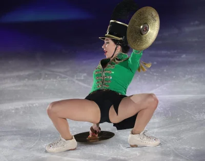 Фигуристка туктамышева