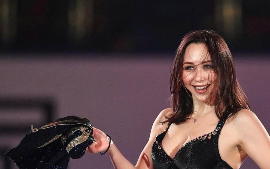 Туктамышева фигуристка