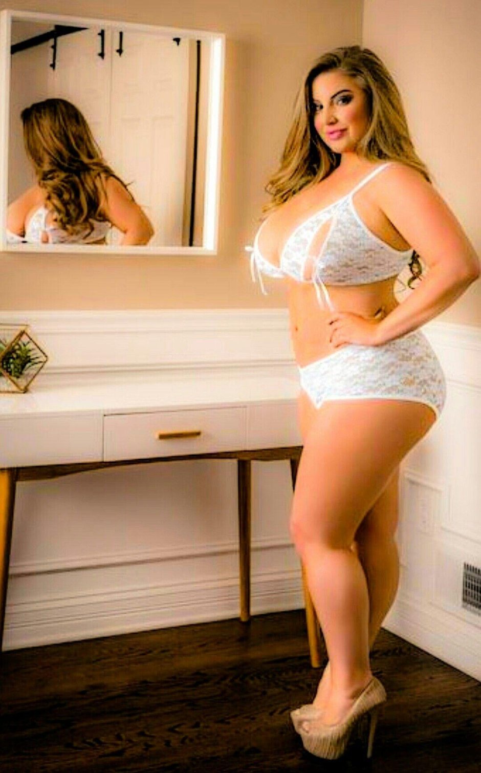 Алексис эшли