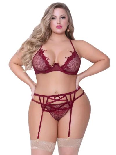 Эшли алексис модель плюс сайз