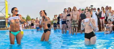 Мокрая майка конкурс