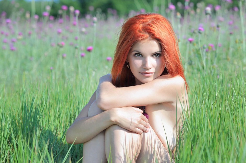 Рыжая красавица
