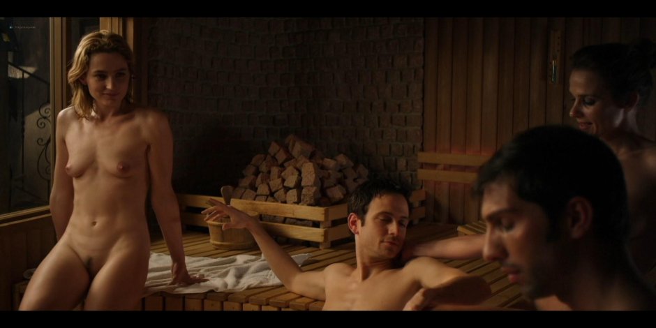 Актрисы голышом