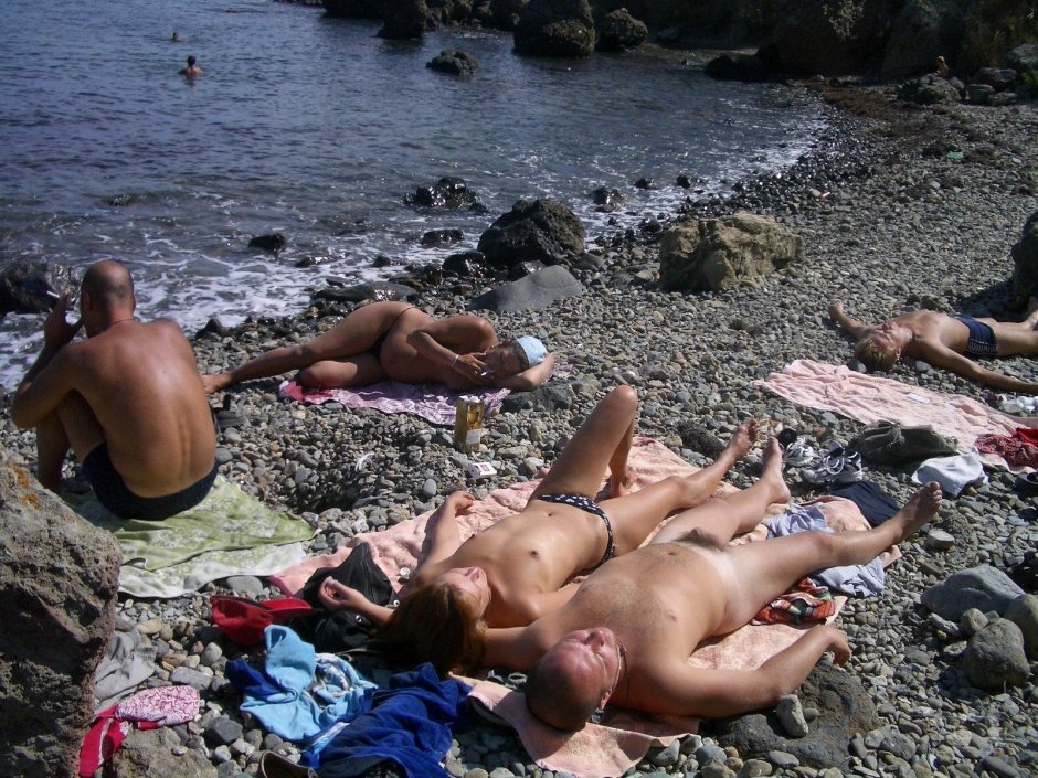 Нудистские пляжи крым
