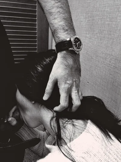 Жестко за волосы