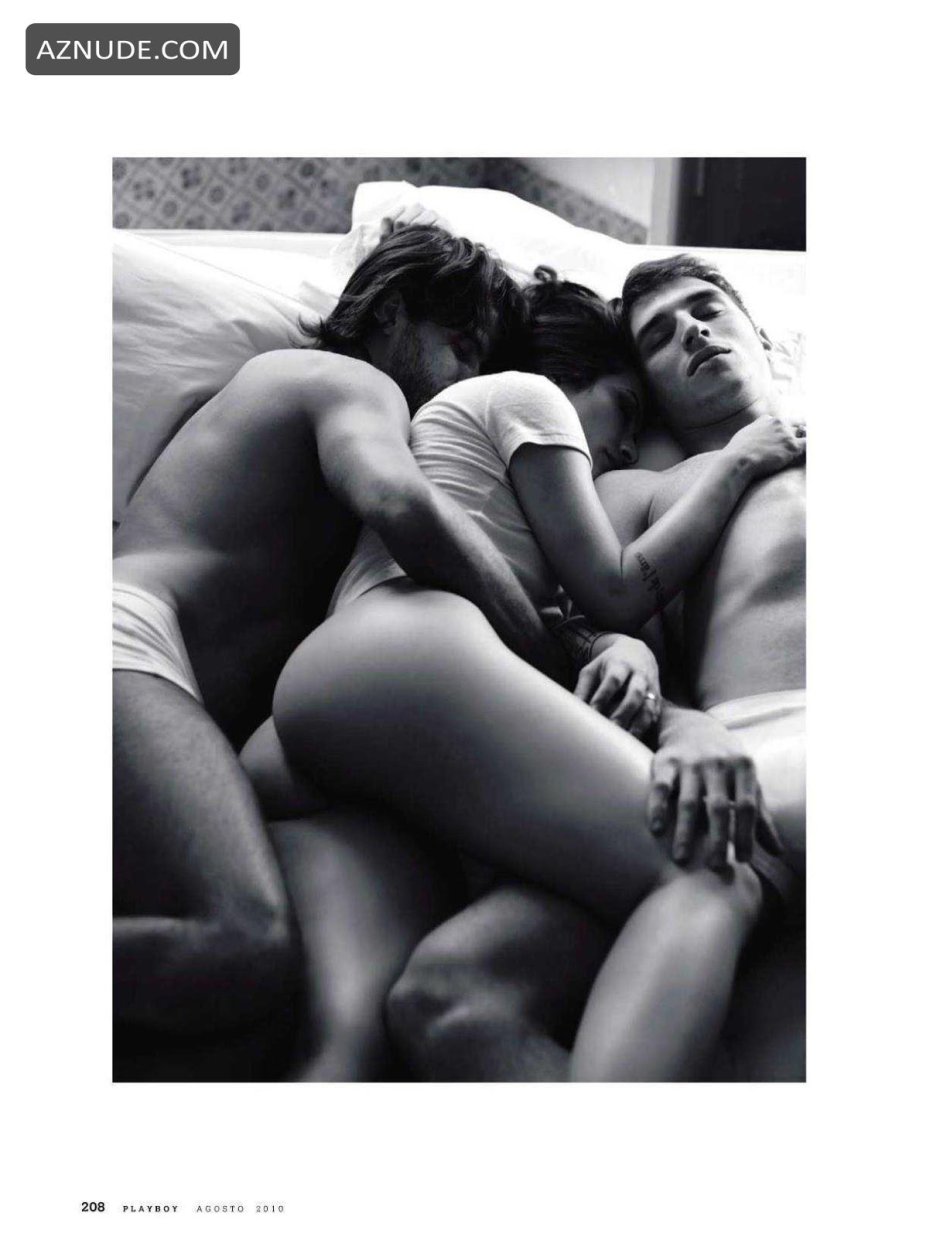 Эротика втроем