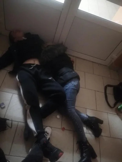 Девушка на вписке