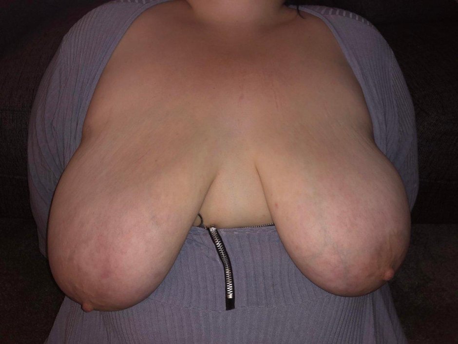 Голая женщин