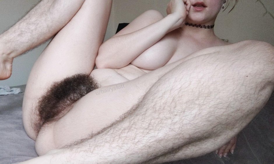 Небритая девушка