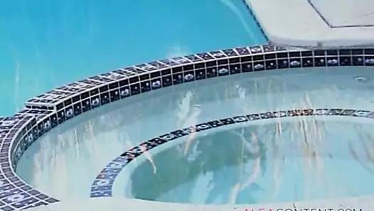 Плитка для бассейна