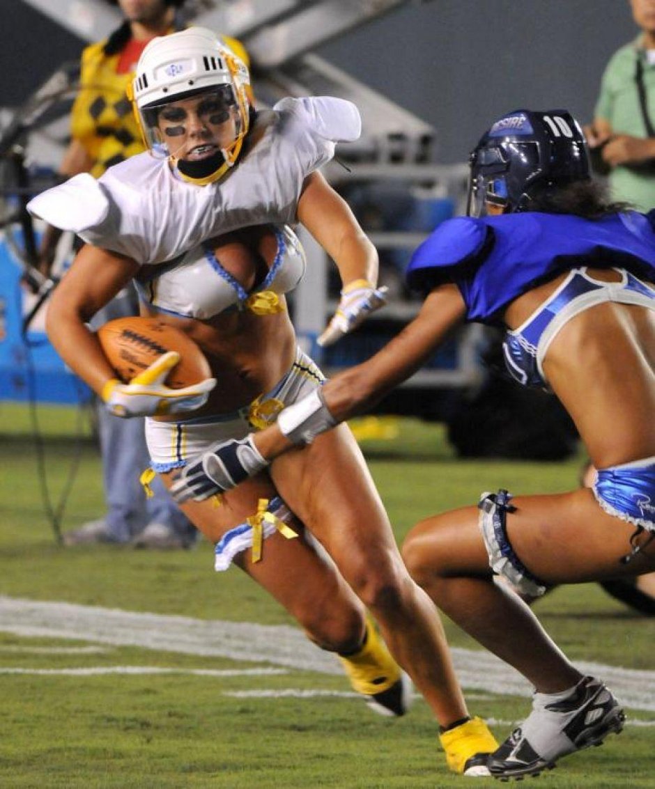 Американский футбол девушки