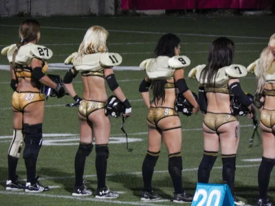 Американский женский футбол