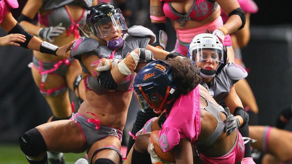 Американский футбол женский